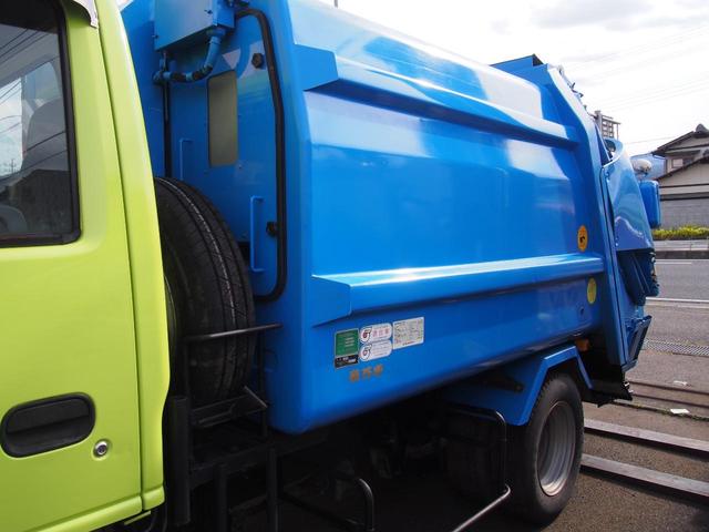 2006 Isuzu Elf – thumbnail 4