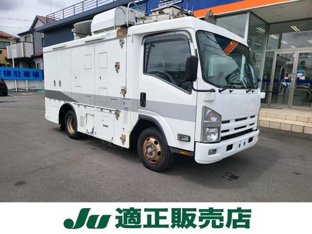 2008 Isuzu Elf