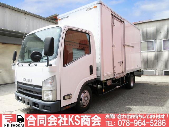 2009 Isuzu Elf