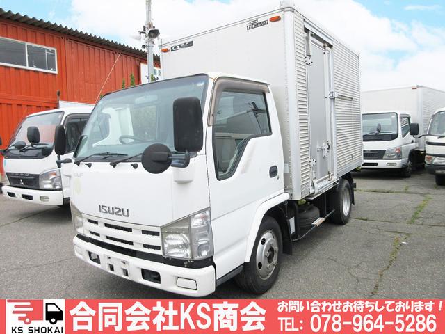 2009 Isuzu Elf