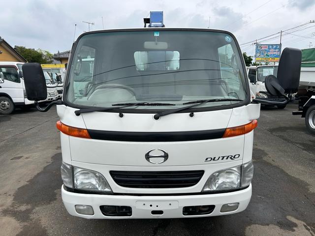 2002 Hino Dutro – thumbnail 2