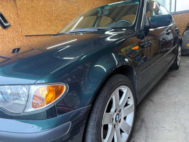 2003 BMW 3 Series – thumbnail 4