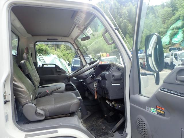 2006 Isuzu Elf – thumbnail 3