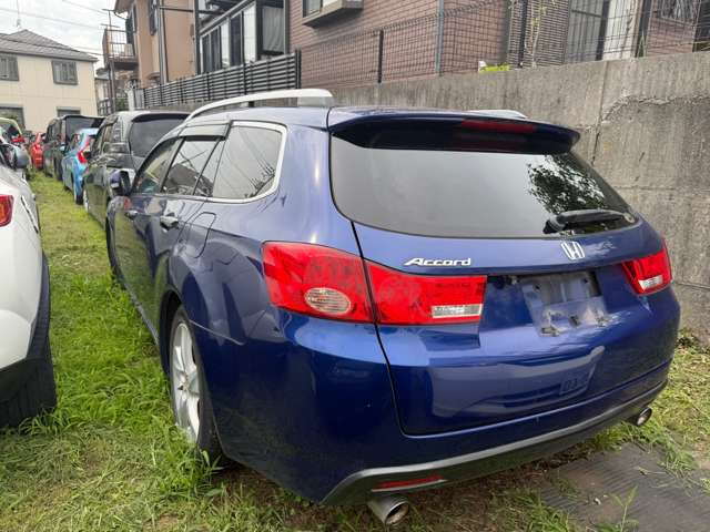 2009 Honda Accord Tourer – thumbnail 2
