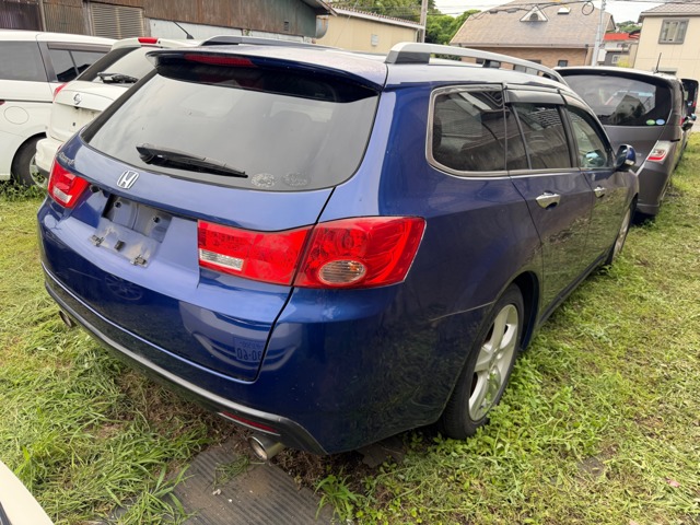 2009 Honda Accord Tourer – thumbnail 3