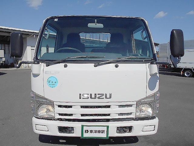 2007 Isuzu Elf – thumbnail 2