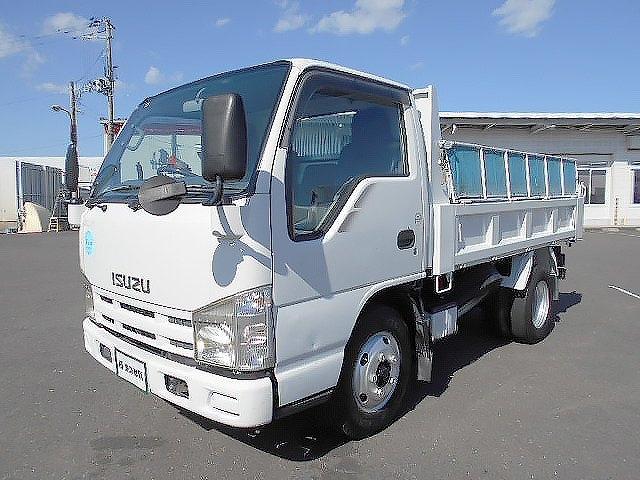 2007 Isuzu Elf – thumbnail 3