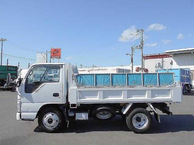 2007 Isuzu Elf – thumbnail 4