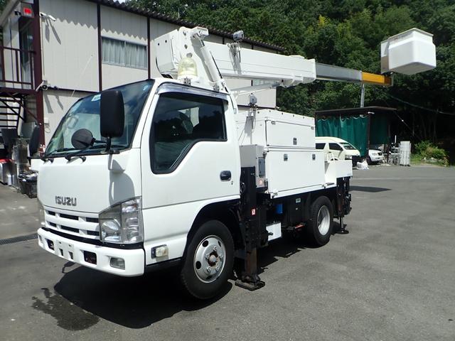 2009 Isuzu Elf
