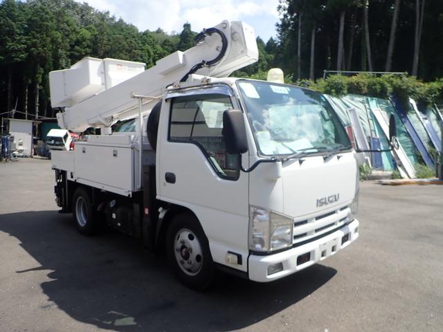 2009 Isuzu Elf – thumbnail 3