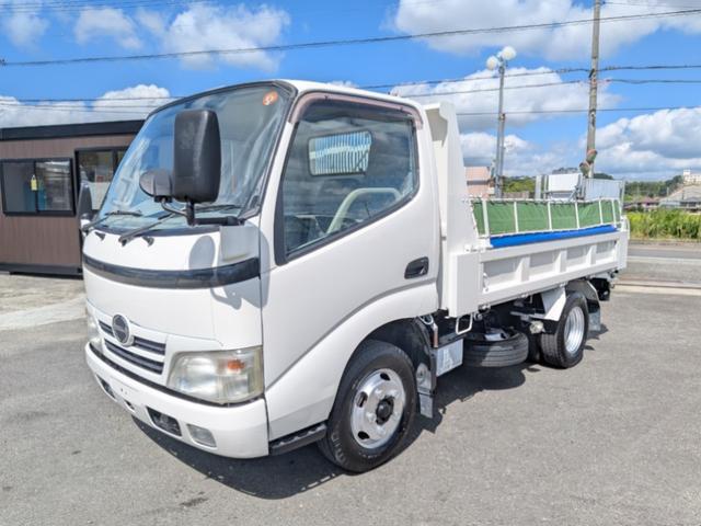 2009 Hino Dutro