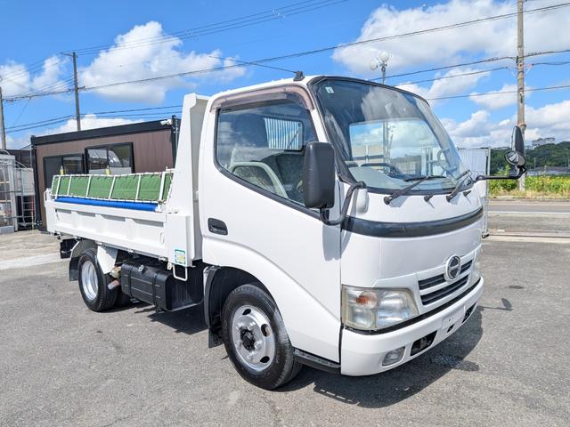 2009 Hino Dutro – thumbnail 2