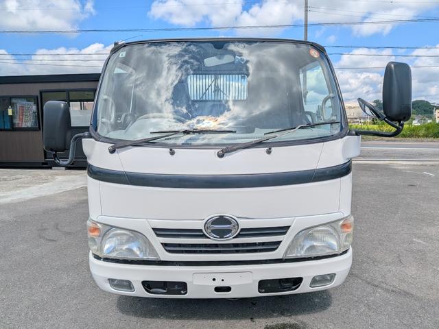 2009 Hino Dutro – thumbnail 3