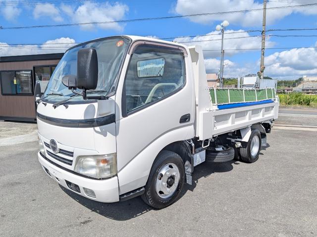2009 Hino Dutro – thumbnail 4