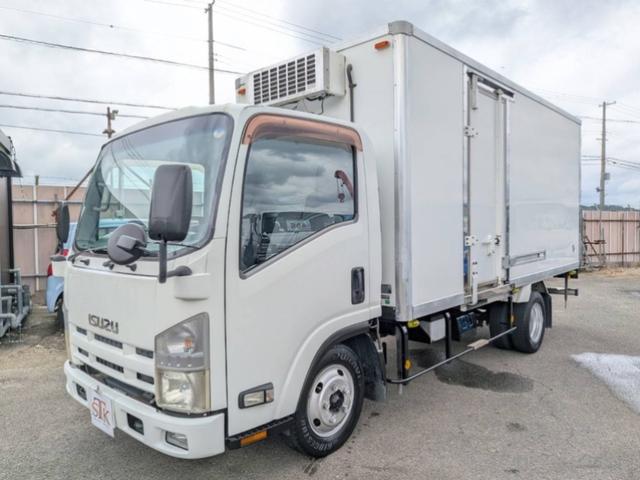 2011 Isuzu Elf