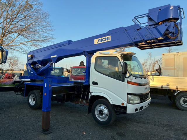 2006 Hino Dutro – thumbnail 2