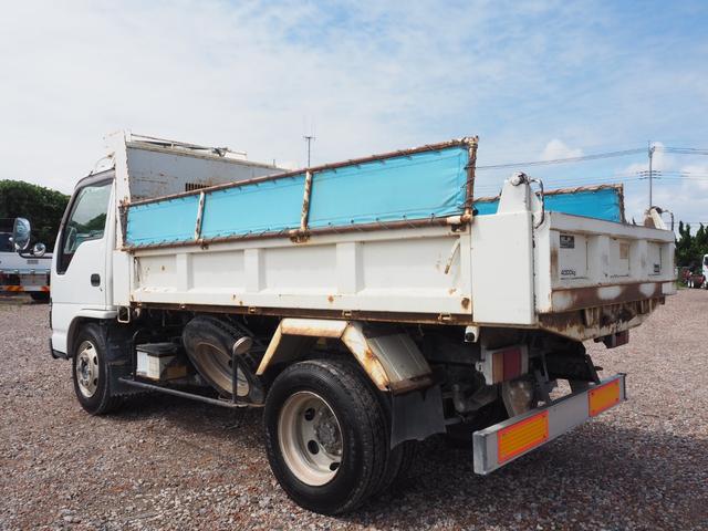 2005 Isuzu Elf – thumbnail 4