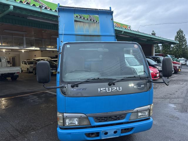 2004 Isuzu Elf – thumbnail 4