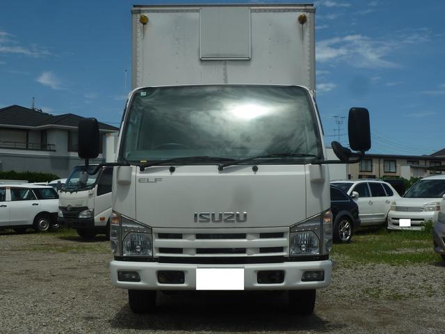 2009 Isuzu Elf – thumbnail 2