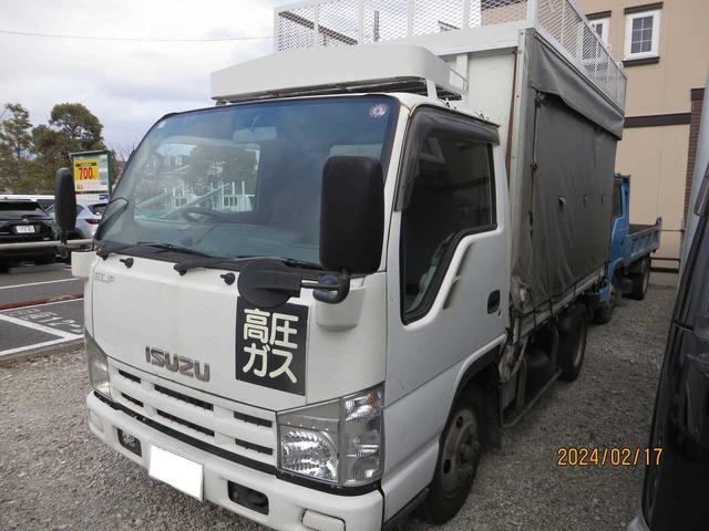 2007 Isuzu Elf – thumbnail 3