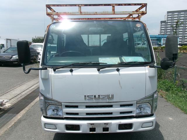 2009 Isuzu Elf – thumbnail 3