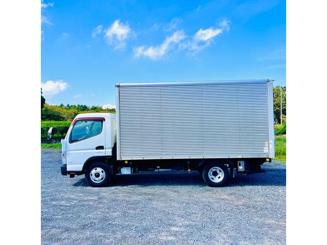 2011 Mitsubishi Fuso Canter – thumbnail 4