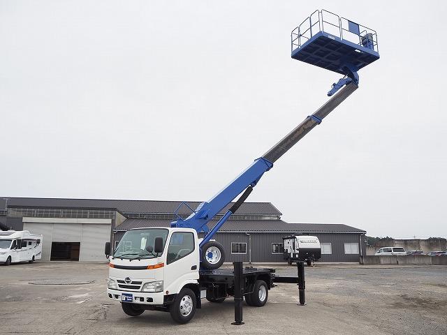 2008 Hino Dutro – thumbnail 2