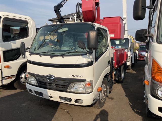 2011 Hino Dutro