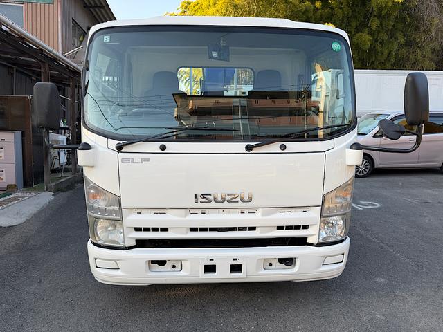 2008 Isuzu Elf – thumbnail 2