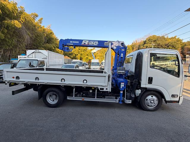 2008 Isuzu Elf – thumbnail 4
