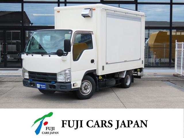 2011 Isuzu Elf