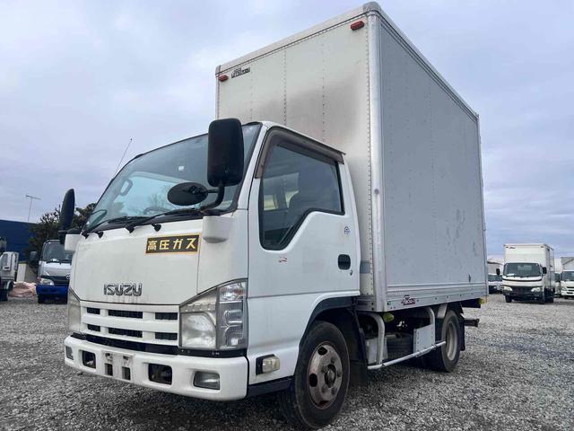 2010 Isuzu Elf