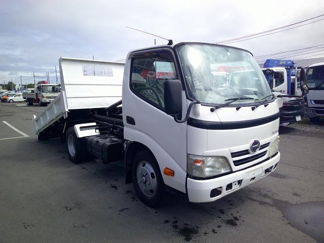 2011 Hino Dutro