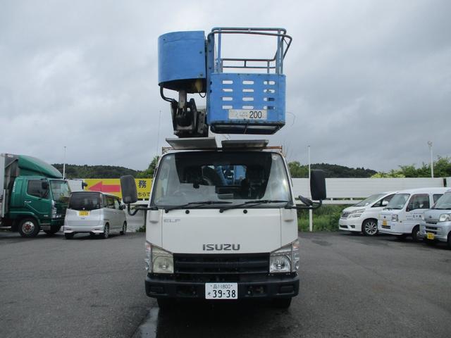 2008 Isuzu Elf – thumbnail 2