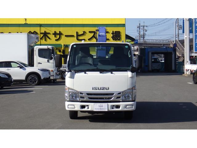 2008 Isuzu Elf – thumbnail 2