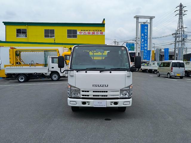 2008 Isuzu Elf – thumbnail 2