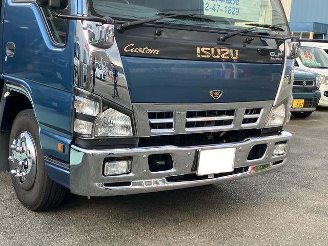 2005 Isuzu Elf – thumbnail 4
