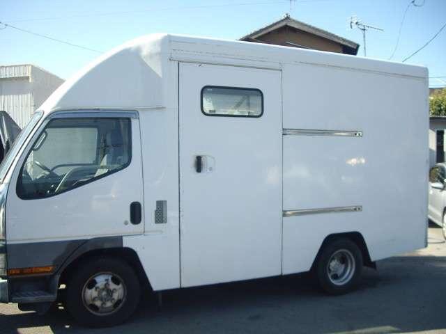2002 Mitsubishi Fuso Canter – thumbnail 2