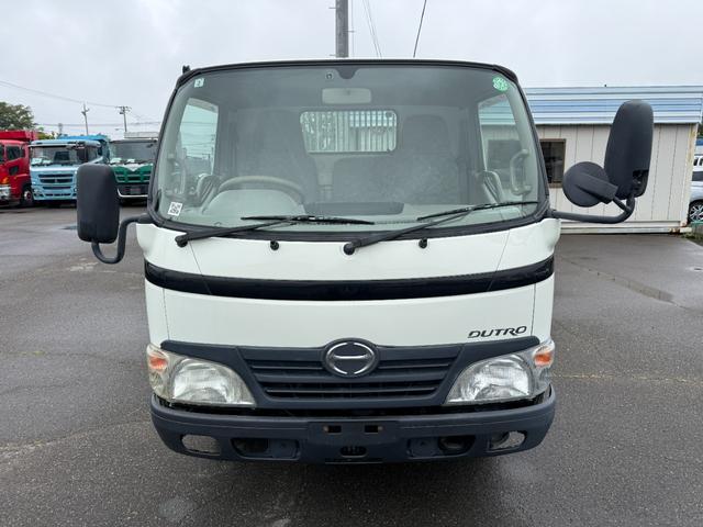 2010 Hino Dutro – thumbnail 3