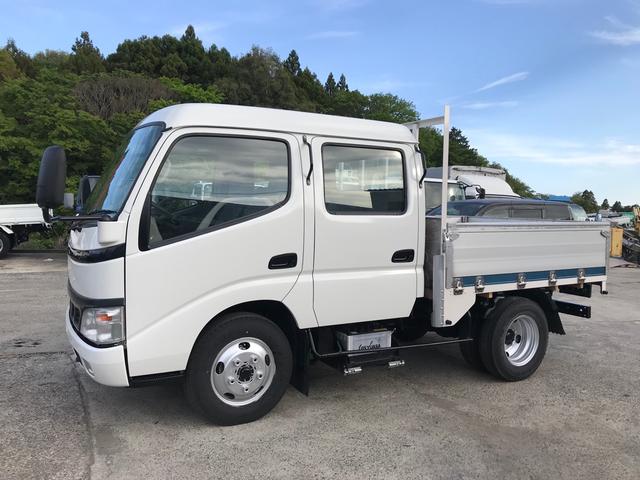 2005 Hino Dutro – thumbnail 3