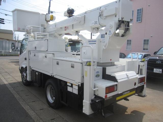 2008 Hino Dutro – thumbnail 3