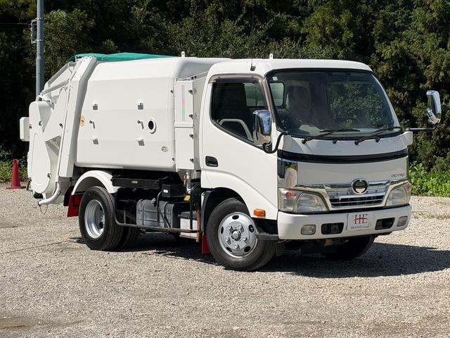 2011 Hino Dutro