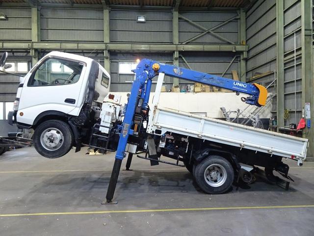 2003 Hino Dutro – thumbnail 3