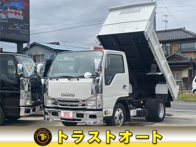 2010 Isuzu Elf