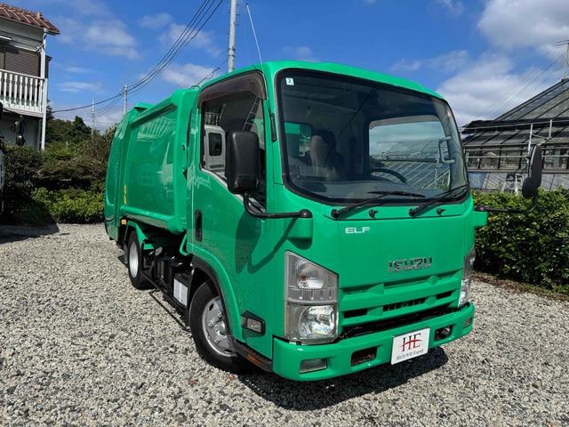 2011 Isuzu Elf