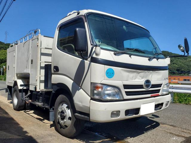 2009 Hino Dutro – thumbnail 3