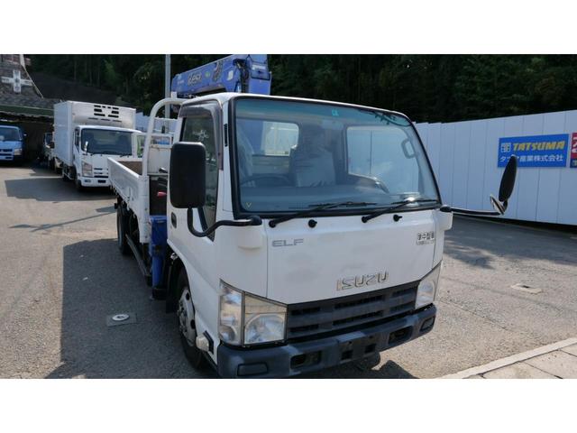 2011 Isuzu Elf – thumbnail 4