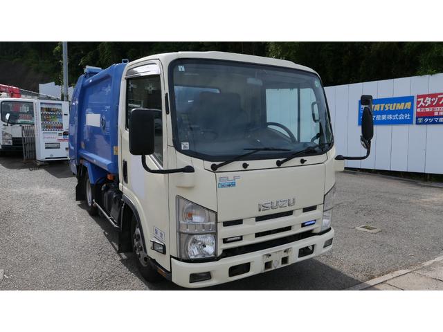 2011 Isuzu Elf – thumbnail 3