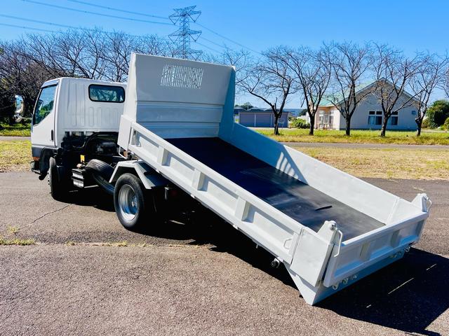 2002 Mitsubishi Fuso Canter – thumbnail 4