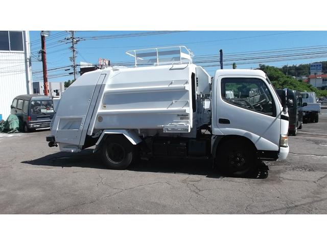 2008 Hino Dutro – thumbnail 4